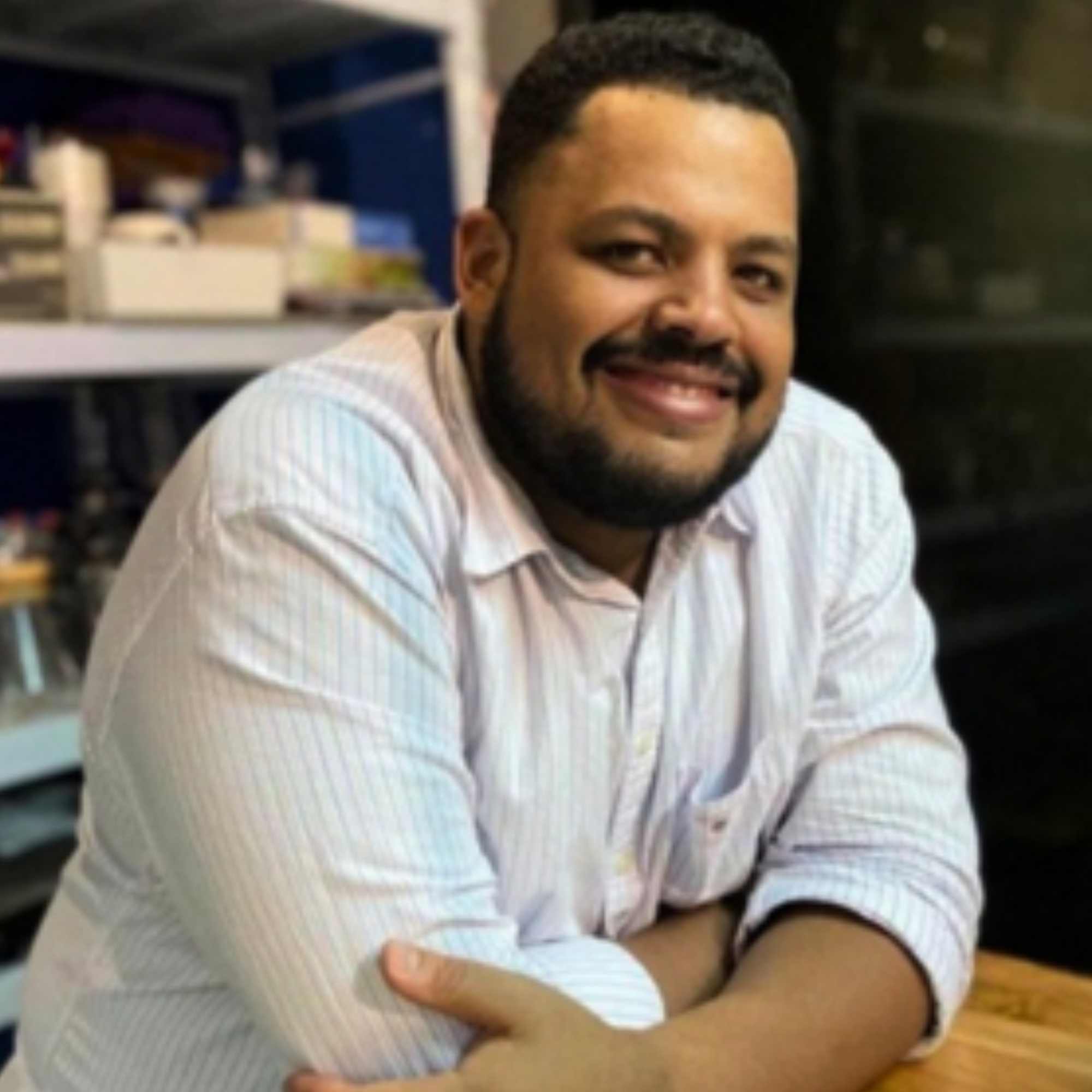 Chef Helder, liderança do Aroma Café
